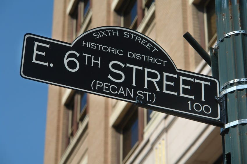 6th street sign in Austin Texas
